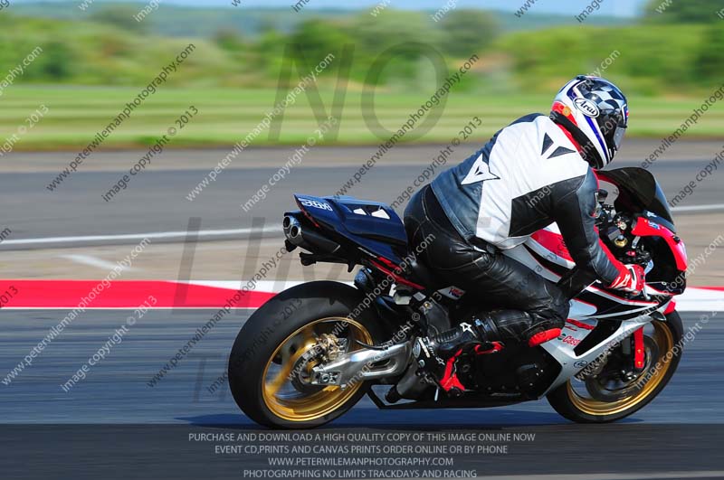 anglesey photographs;bedford no limits trackday;bedford trackday photographs;enduro digital images;event digital images;eventdigitalimages;no limits trackdays;peter wileman photography;racing digital images;trac mon;trackday digital images;trackday photos;ty croes