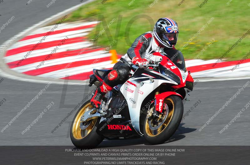 anglesey photographs;bedford no limits trackday;bedford trackday photographs;enduro digital images;event digital images;eventdigitalimages;no limits trackdays;peter wileman photography;racing digital images;trac mon;trackday digital images;trackday photos;ty croes