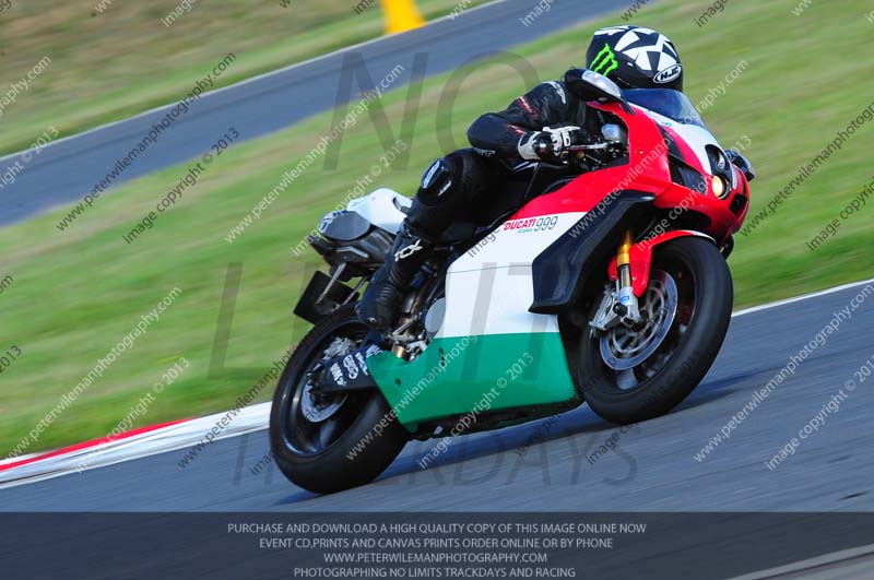 anglesey photographs;bedford no limits trackday;bedford trackday photographs;enduro digital images;event digital images;eventdigitalimages;no limits trackdays;peter wileman photography;racing digital images;trac mon;trackday digital images;trackday photos;ty croes