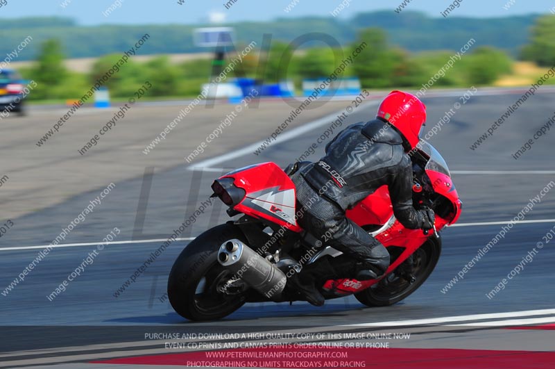 anglesey photographs;bedford no limits trackday;bedford trackday photographs;enduro digital images;event digital images;eventdigitalimages;no limits trackdays;peter wileman photography;racing digital images;trac mon;trackday digital images;trackday photos;ty croes
