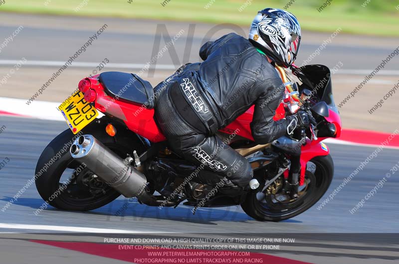 anglesey photographs;bedford no limits trackday;bedford trackday photographs;enduro digital images;event digital images;eventdigitalimages;no limits trackdays;peter wileman photography;racing digital images;trac mon;trackday digital images;trackday photos;ty croes