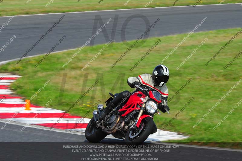anglesey photographs;bedford no limits trackday;bedford trackday photographs;enduro digital images;event digital images;eventdigitalimages;no limits trackdays;peter wileman photography;racing digital images;trac mon;trackday digital images;trackday photos;ty croes