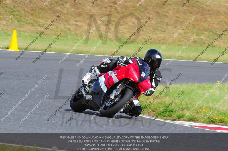 anglesey photographs;bedford no limits trackday;bedford trackday photographs;enduro digital images;event digital images;eventdigitalimages;no limits trackdays;peter wileman photography;racing digital images;trac mon;trackday digital images;trackday photos;ty croes
