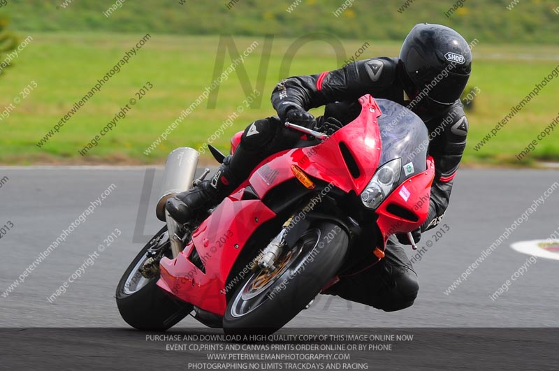 anglesey photographs;bedford no limits trackday;bedford trackday photographs;enduro digital images;event digital images;eventdigitalimages;no limits trackdays;peter wileman photography;racing digital images;trac mon;trackday digital images;trackday photos;ty croes