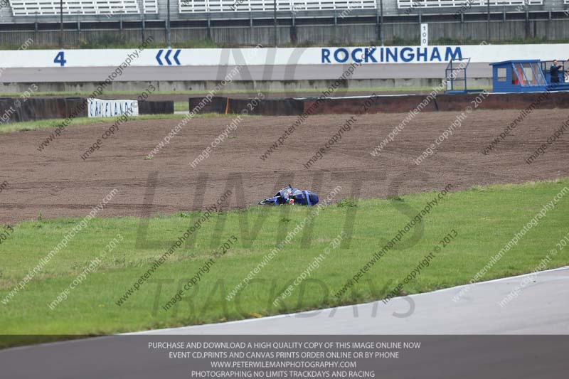 Rockingham no limits trackday;enduro digital images;event digital images;eventdigitalimages;no limits trackdays;peter wileman photography;racing digital images;rockingham raceway northamptonshire;rockingham trackday photographs;trackday digital images;trackday photos