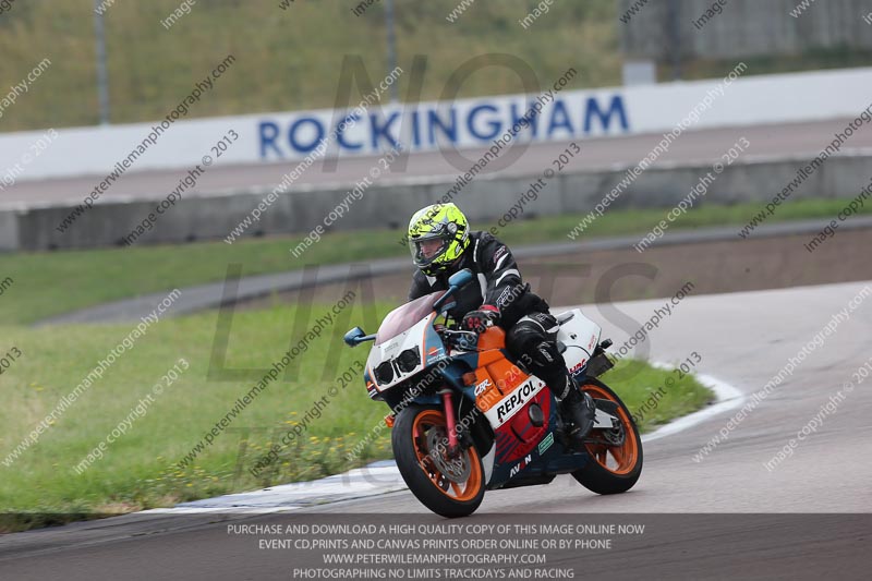 Rockingham no limits trackday;enduro digital images;event digital images;eventdigitalimages;no limits trackdays;peter wileman photography;racing digital images;rockingham raceway northamptonshire;rockingham trackday photographs;trackday digital images;trackday photos