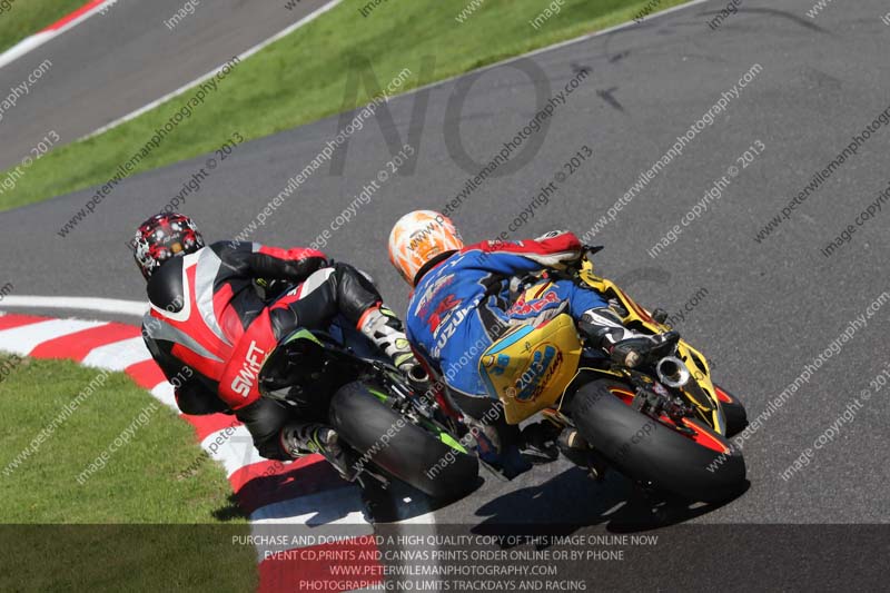 cadwell no limits trackday;cadwell park;cadwell park photographs;cadwell trackday photographs;enduro digital images;event digital images;eventdigitalimages;no limits trackdays;peter wileman photography;racing digital images;trackday digital images;trackday photos