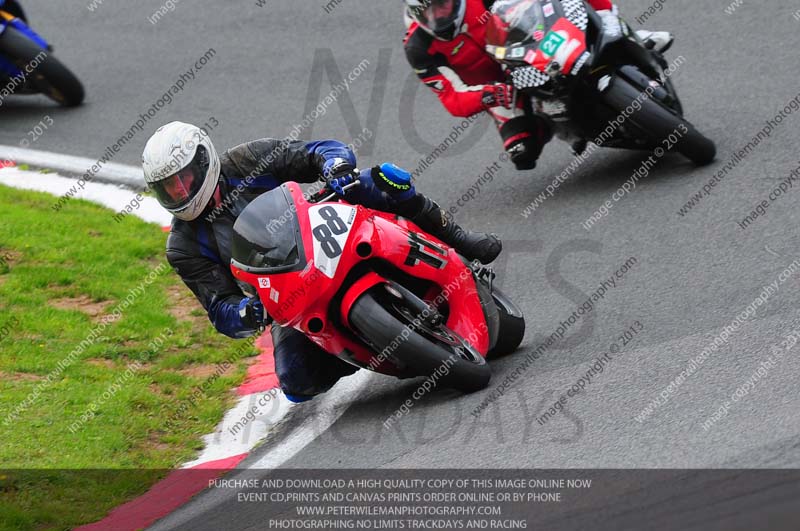 enduro digital images;event digital images;eventdigitalimages;no limits trackdays;oulton no limits trackday;oulton park cheshire;oulton trackday photographs;peter wileman photography;racing digital images;trackday digital images;trackday photos