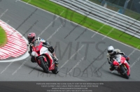 enduro-digital-images;event-digital-images;eventdigitalimages;no-limits-trackdays;oulton-no-limits-trackday;oulton-park-cheshire;oulton-trackday-photographs;peter-wileman-photography;racing-digital-images;trackday-digital-images;trackday-photos