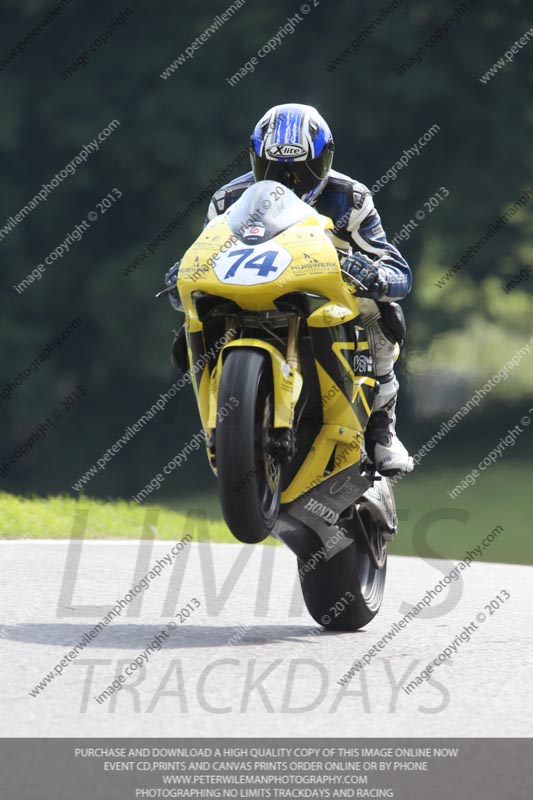 cadwell no limits trackday;cadwell park;cadwell park photographs;cadwell trackday photographs;enduro digital images;event digital images;eventdigitalimages;no limits trackdays;peter wileman photography;racing digital images;trackday digital images;trackday photos