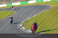 anglesey;brands-hatch;cadwell-park;croft;donington-park;enduro-digital-images;event-digital-images;eventdigitalimages;mallory;no-limits;oulton-park;peter-wileman-photography;racing-digital-images;silverstone;snetterton;trackday-digital-images;trackday-photos;vmcc-banbury-run;welsh-2-day-enduro