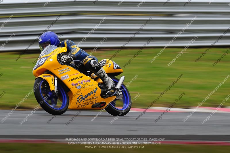 enduro digital images;event digital images;eventdigitalimages;no limits trackdays;oulton no limits trackday;oulton park cheshire;oulton trackday photographs;peter wileman photography;racing digital images;trackday digital images;trackday photos
