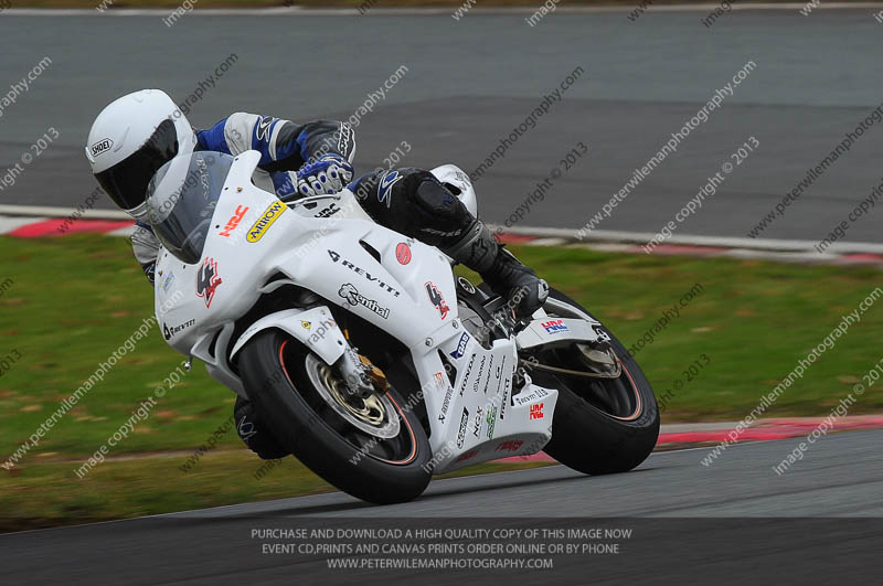 enduro digital images;event digital images;eventdigitalimages;no limits trackdays;oulton no limits trackday;oulton park cheshire;oulton trackday photographs;peter wileman photography;racing digital images;trackday digital images;trackday photos