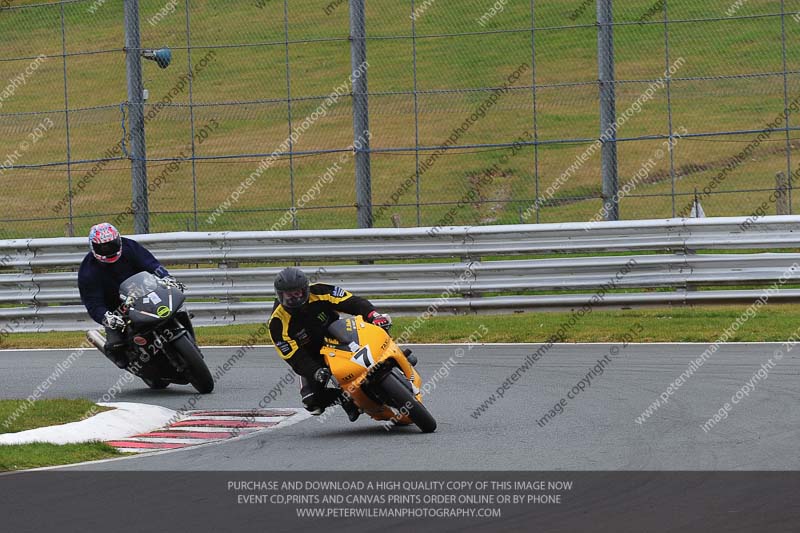 enduro digital images;event digital images;eventdigitalimages;no limits trackdays;oulton no limits trackday;oulton park cheshire;oulton trackday photographs;peter wileman photography;racing digital images;trackday digital images;trackday photos