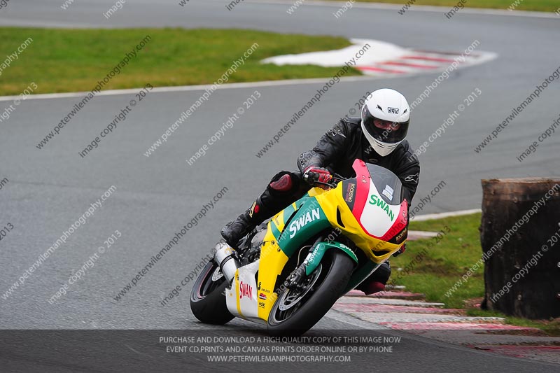 enduro digital images;event digital images;eventdigitalimages;no limits trackdays;oulton no limits trackday;oulton park cheshire;oulton trackday photographs;peter wileman photography;racing digital images;trackday digital images;trackday photos