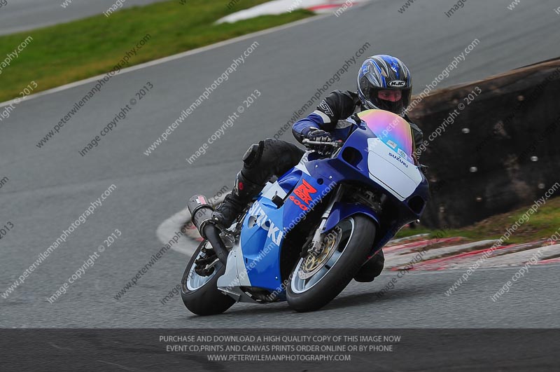 enduro digital images;event digital images;eventdigitalimages;no limits trackdays;oulton no limits trackday;oulton park cheshire;oulton trackday photographs;peter wileman photography;racing digital images;trackday digital images;trackday photos