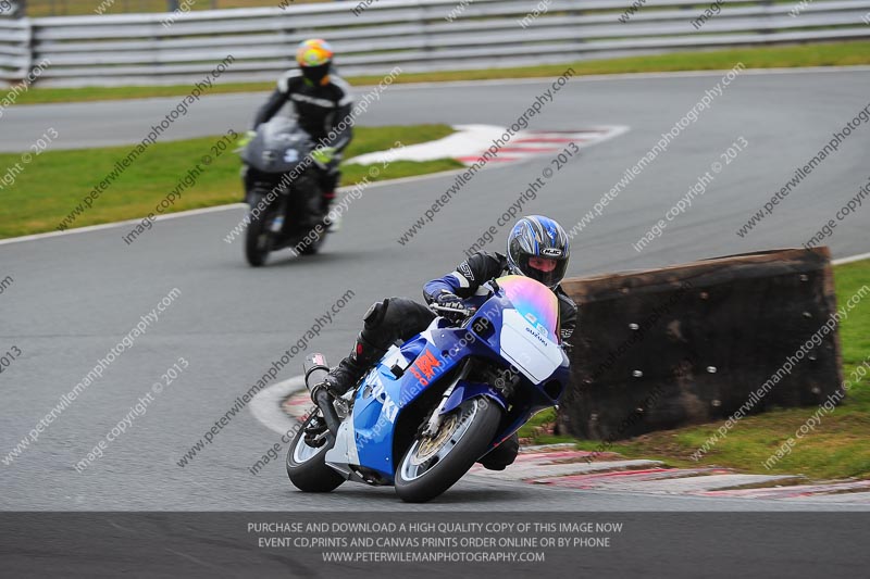 enduro digital images;event digital images;eventdigitalimages;no limits trackdays;oulton no limits trackday;oulton park cheshire;oulton trackday photographs;peter wileman photography;racing digital images;trackday digital images;trackday photos