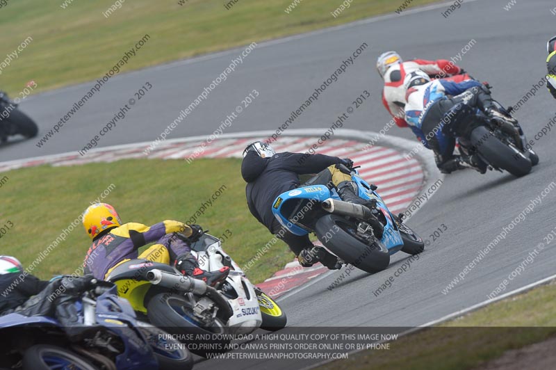 enduro digital images;event digital images;eventdigitalimages;no limits trackdays;oulton no limits trackday;oulton park cheshire;oulton trackday photographs;peter wileman photography;racing digital images;trackday digital images;trackday photos