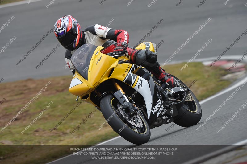 enduro digital images;event digital images;eventdigitalimages;no limits trackdays;oulton no limits trackday;oulton park cheshire;oulton trackday photographs;peter wileman photography;racing digital images;trackday digital images;trackday photos