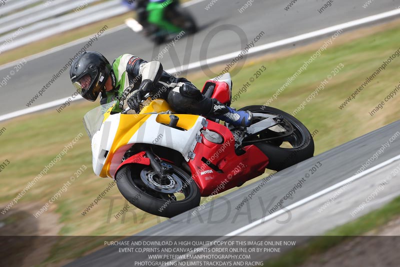 enduro digital images;event digital images;eventdigitalimages;no limits trackdays;oulton no limits trackday;oulton park cheshire;oulton trackday photographs;peter wileman photography;racing digital images;trackday digital images;trackday photos