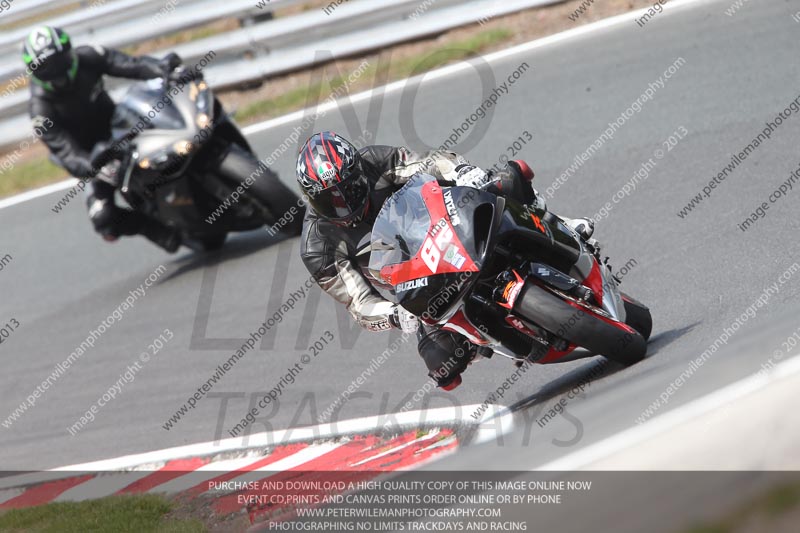 enduro digital images;event digital images;eventdigitalimages;no limits trackdays;oulton no limits trackday;oulton park cheshire;oulton trackday photographs;peter wileman photography;racing digital images;trackday digital images;trackday photos