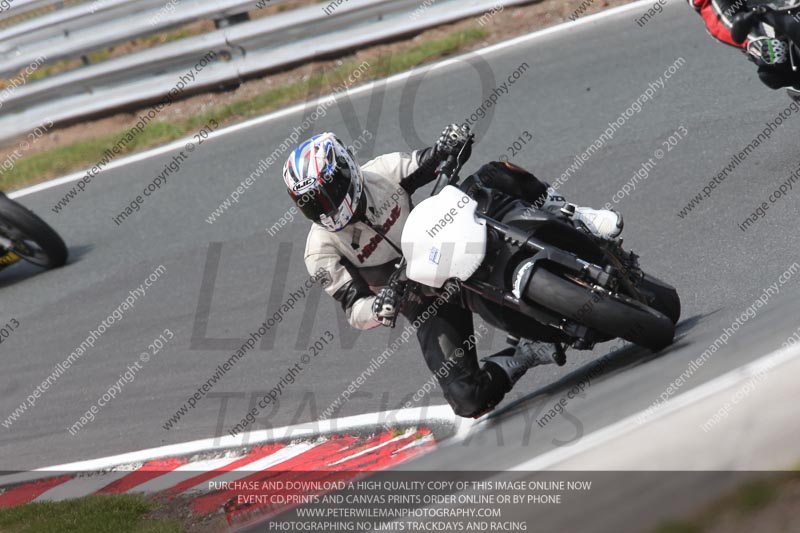 enduro digital images;event digital images;eventdigitalimages;no limits trackdays;oulton no limits trackday;oulton park cheshire;oulton trackday photographs;peter wileman photography;racing digital images;trackday digital images;trackday photos