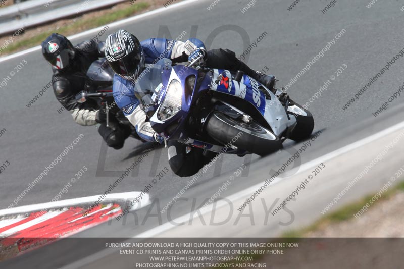 enduro digital images;event digital images;eventdigitalimages;no limits trackdays;oulton no limits trackday;oulton park cheshire;oulton trackday photographs;peter wileman photography;racing digital images;trackday digital images;trackday photos