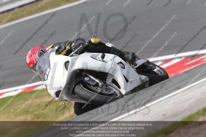 enduro digital images;event digital images;eventdigitalimages;no limits trackdays;oulton no limits trackday;oulton park cheshire;oulton trackday photographs;peter wileman photography;racing digital images;trackday digital images;trackday photos