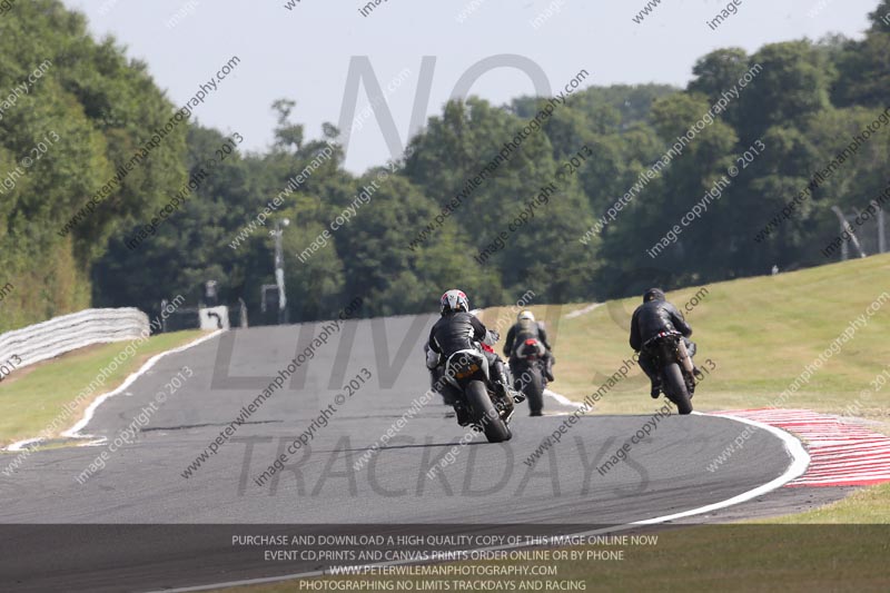 enduro digital images;event digital images;eventdigitalimages;no limits trackdays;oulton no limits trackday;oulton park cheshire;oulton trackday photographs;peter wileman photography;racing digital images;trackday digital images;trackday photos
