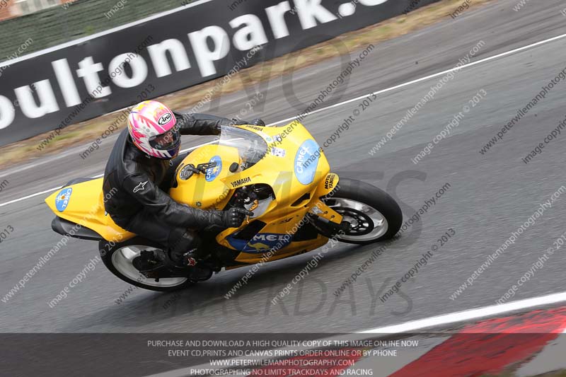 enduro digital images;event digital images;eventdigitalimages;no limits trackdays;oulton no limits trackday;oulton park cheshire;oulton trackday photographs;peter wileman photography;racing digital images;trackday digital images;trackday photos