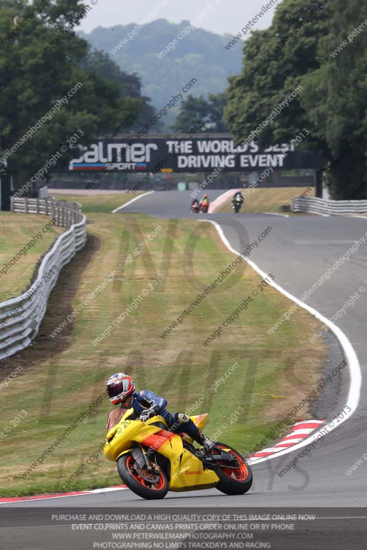 enduro digital images;event digital images;eventdigitalimages;no limits trackdays;oulton no limits trackday;oulton park cheshire;oulton trackday photographs;peter wileman photography;racing digital images;trackday digital images;trackday photos