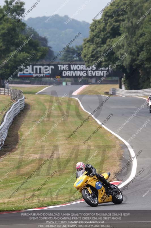 enduro digital images;event digital images;eventdigitalimages;no limits trackdays;oulton no limits trackday;oulton park cheshire;oulton trackday photographs;peter wileman photography;racing digital images;trackday digital images;trackday photos