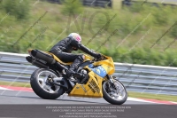 enduro-digital-images;event-digital-images;eventdigitalimages;no-limits-trackdays;oulton-no-limits-trackday;oulton-park-cheshire;oulton-trackday-photographs;peter-wileman-photography;racing-digital-images;trackday-digital-images;trackday-photos