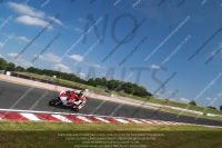 enduro-digital-images;event-digital-images;eventdigitalimages;no-limits-trackdays;oulton-no-limits-trackday;oulton-park-cheshire;oulton-trackday-photographs;peter-wileman-photography;racing-digital-images;trackday-digital-images;trackday-photos