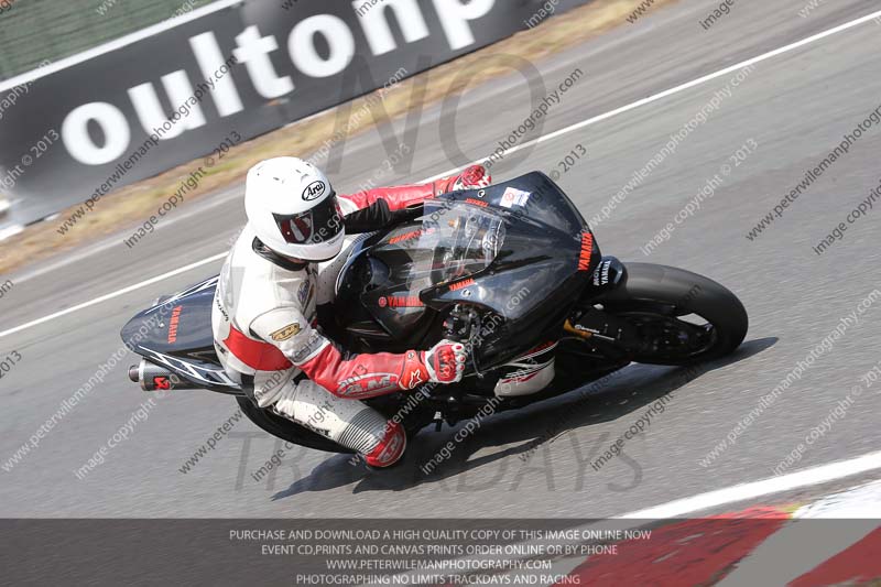 enduro digital images;event digital images;eventdigitalimages;no limits trackdays;oulton no limits trackday;oulton park cheshire;oulton trackday photographs;peter wileman photography;racing digital images;trackday digital images;trackday photos