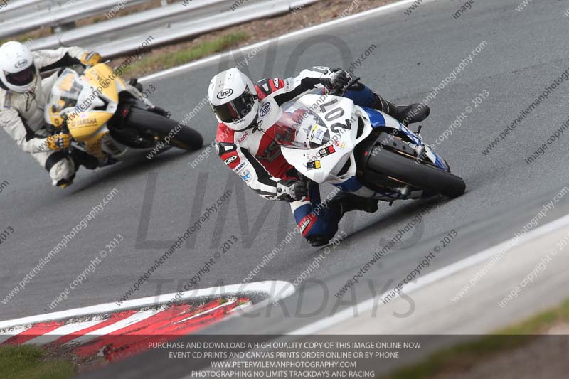 enduro digital images;event digital images;eventdigitalimages;no limits trackdays;oulton no limits trackday;oulton park cheshire;oulton trackday photographs;peter wileman photography;racing digital images;trackday digital images;trackday photos
