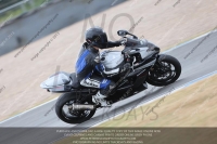 donington-no-limits-trackday;donington-park-photographs;donington-trackday-photographs;no-limits-trackdays;peter-wileman-photography;trackday-digital-images;trackday-photos