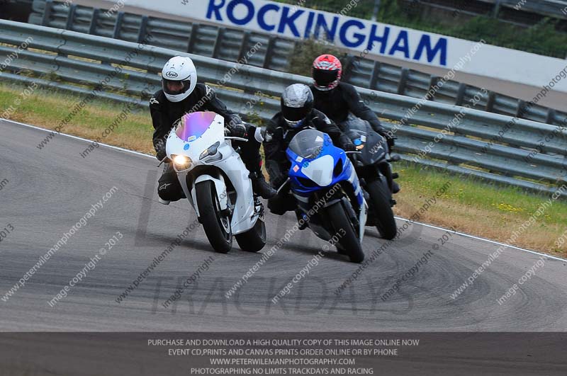 Rockingham no limits trackday;enduro digital images;event digital images;eventdigitalimages;no limits trackdays;peter wileman photography;racing digital images;rockingham raceway northamptonshire;rockingham trackday photographs;trackday digital images;trackday photos