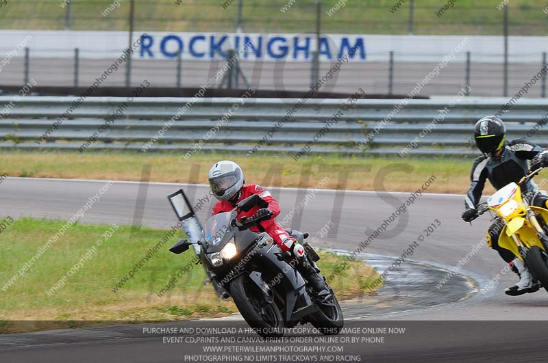 Rockingham no limits trackday;enduro digital images;event digital images;eventdigitalimages;no limits trackdays;peter wileman photography;racing digital images;rockingham raceway northamptonshire;rockingham trackday photographs;trackday digital images;trackday photos