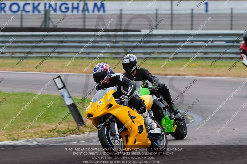 Rockingham no limits trackday;enduro digital images;event digital images;eventdigitalimages;no limits trackdays;peter wileman photography;racing digital images;rockingham raceway northamptonshire;rockingham trackday photographs;trackday digital images;trackday photos