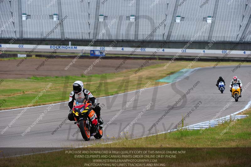 Rockingham no limits trackday;enduro digital images;event digital images;eventdigitalimages;no limits trackdays;peter wileman photography;racing digital images;rockingham raceway northamptonshire;rockingham trackday photographs;trackday digital images;trackday photos