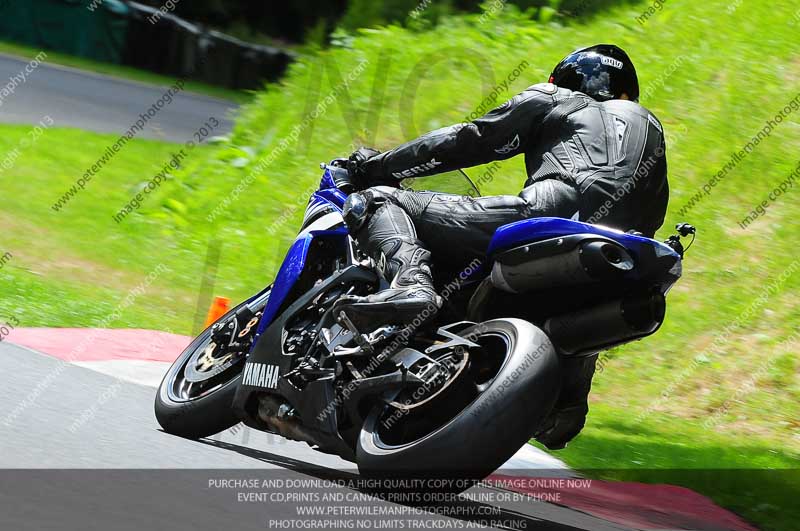 cadwell no limits trackday;cadwell park;cadwell park photographs;cadwell trackday photographs;enduro digital images;event digital images;eventdigitalimages;no limits trackdays;peter wileman photography;racing digital images;trackday digital images;trackday photos