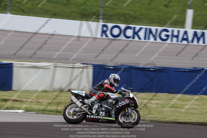 Rockingham no limits trackday;enduro digital images;event digital images;eventdigitalimages;no limits trackdays;peter wileman photography;racing digital images;rockingham raceway northamptonshire;rockingham trackday photographs;trackday digital images;trackday photos
