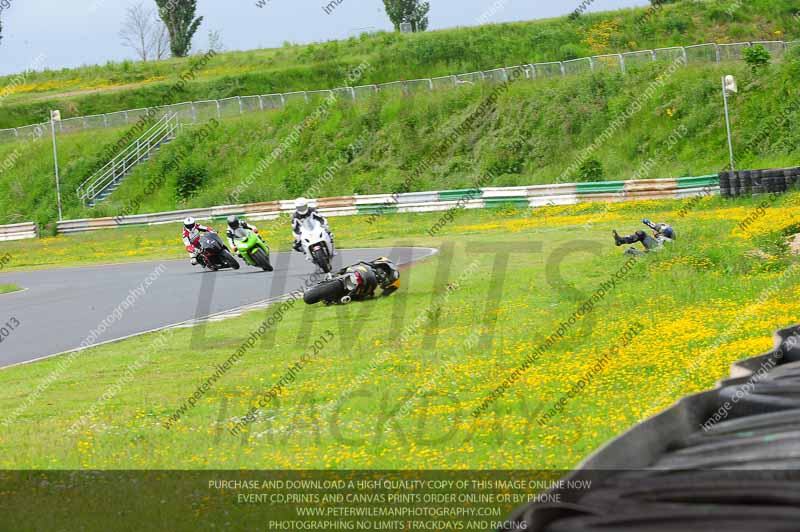 enduro digital images;event digital images;eventdigitalimages;mallory park;mallory park photographs;mallory park trackday;mallory park trackday photographs;no limits trackdays;peter wileman photography;racing digital images;trackday digital images;trackday photos