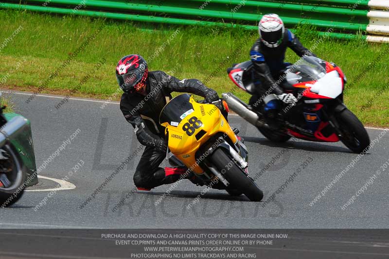 enduro digital images;event digital images;eventdigitalimages;mallory park;mallory park photographs;mallory park trackday;mallory park trackday photographs;no limits trackdays;peter wileman photography;racing digital images;trackday digital images;trackday photos