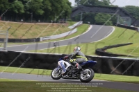NOVICE BLUE/WHITE BIKES