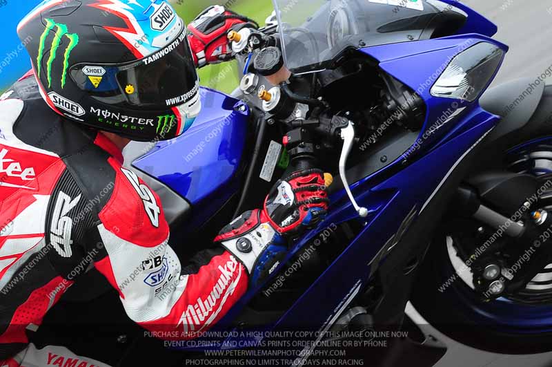 donington no limits trackday;donington park photographs;donington trackday photographs;no limits trackdays;peter wileman photography;trackday digital images;trackday photos