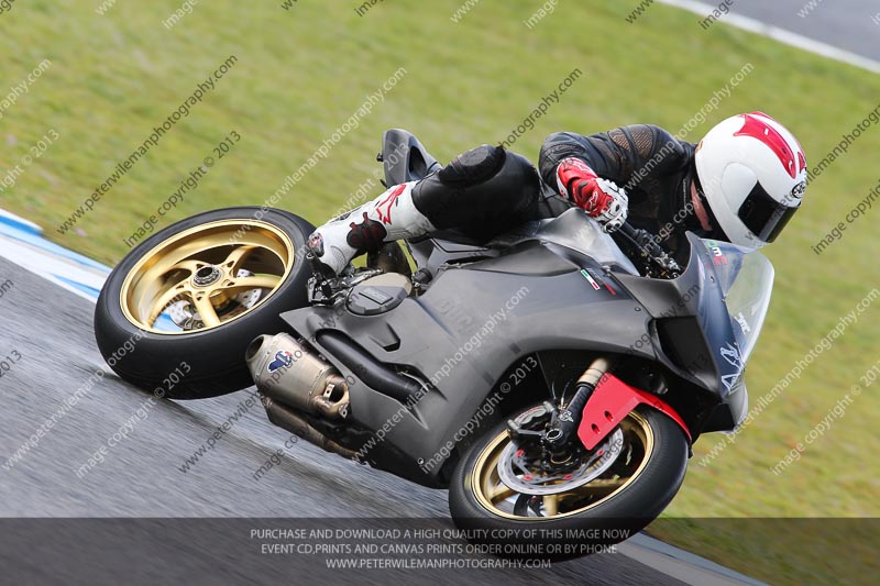 jerez;motorbikes;no limits;nov 2012;peter wileman photography;spain;trackday;trackday digital images