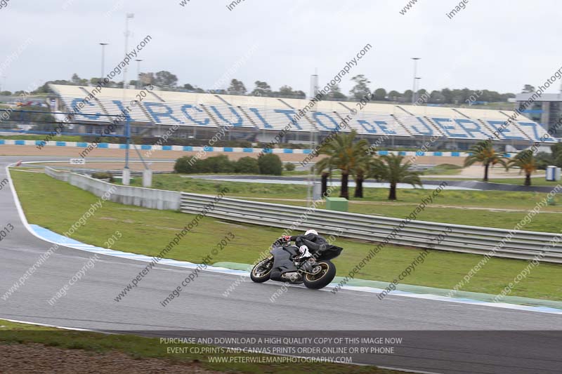 jerez;motorbikes;no limits;nov 2012;peter wileman photography;spain;trackday;trackday digital images
