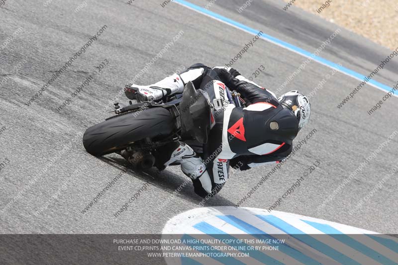 jerez;motorbikes;no limits;nov 2012;peter wileman photography;spain;trackday;trackday digital images